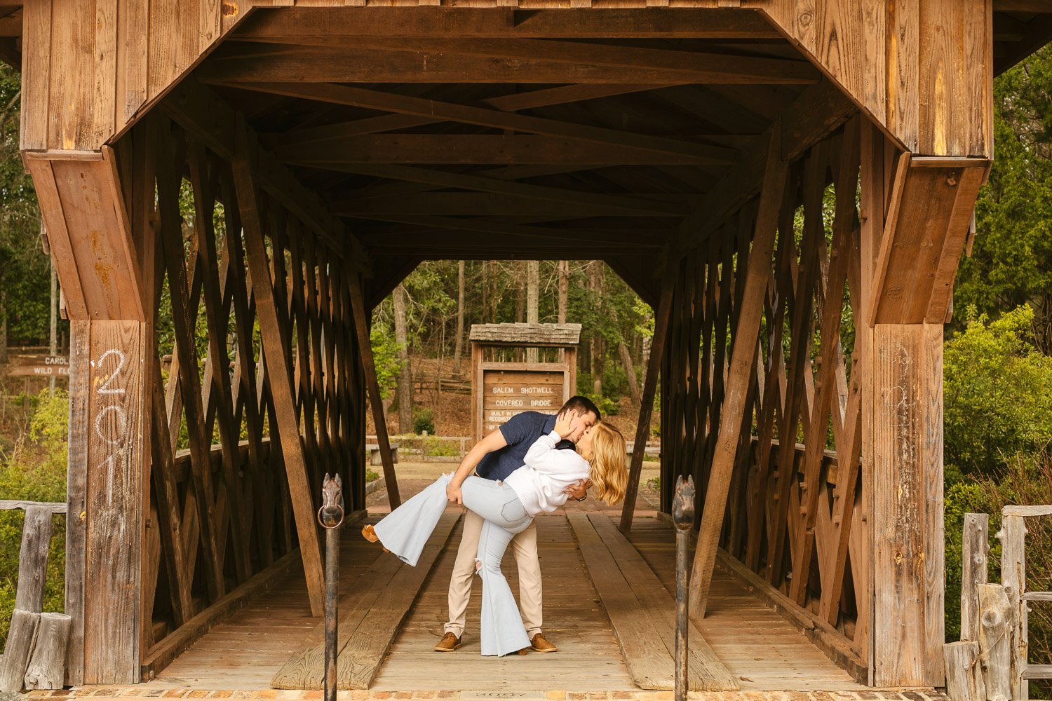Love Legacy Studios Alabama Wedding Photographer-2.jpg